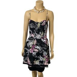 🔥🔥Princess, Vera Wang Blouse W/ A Black Tube Skirt. Two Piece Set, Top Bottom.